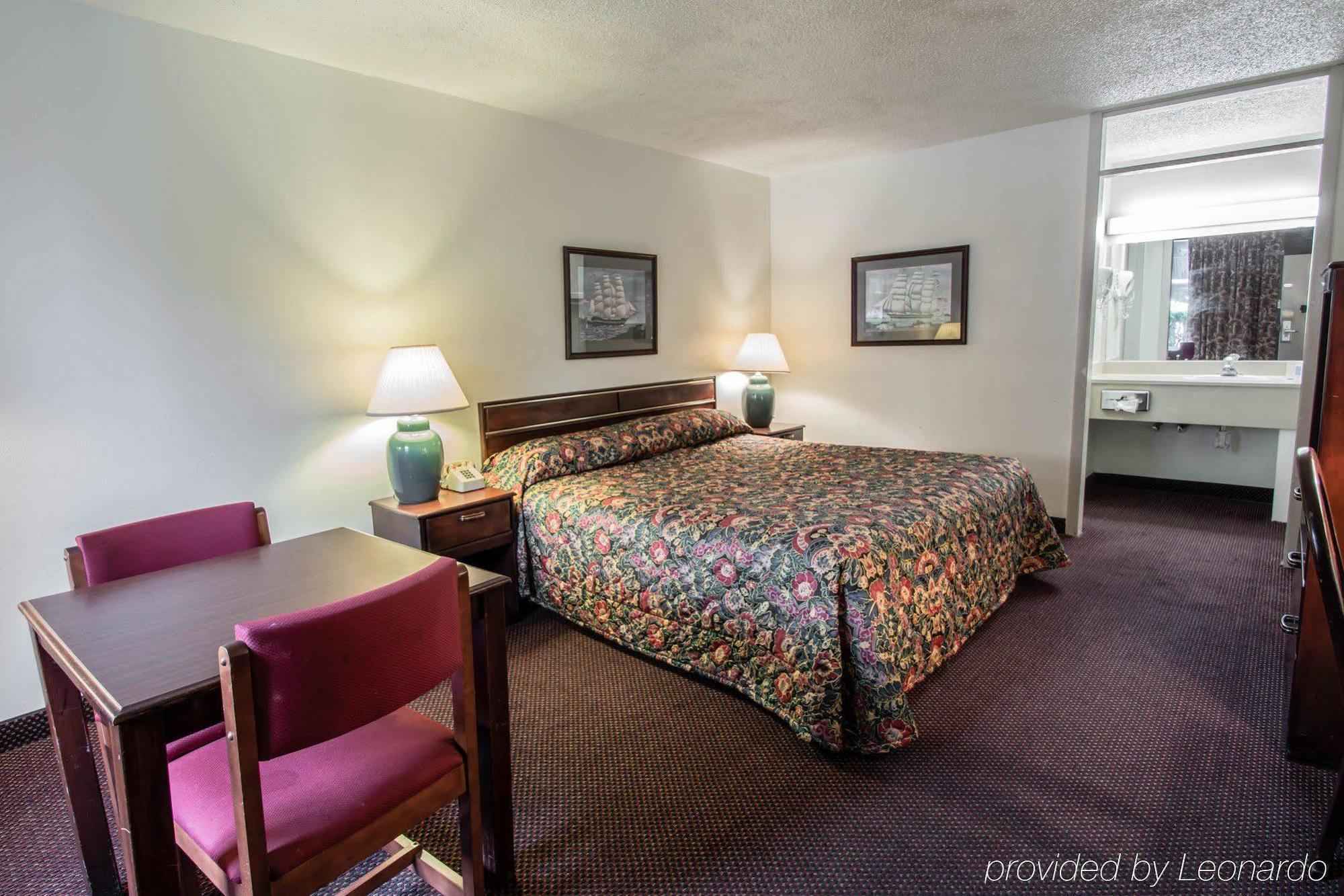 Rodeway Inn & Conference Center Orange Park Exterior foto
