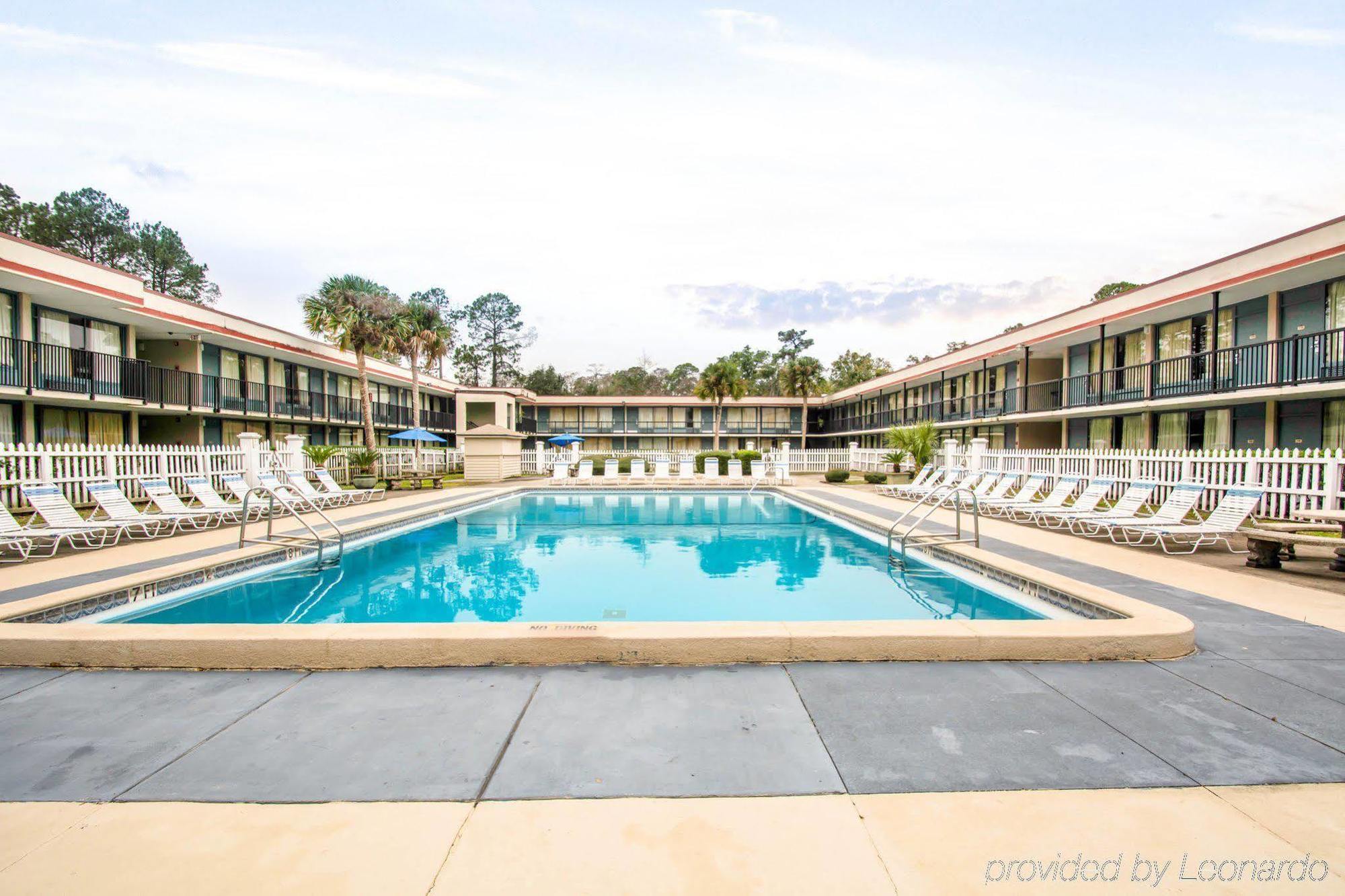 Rodeway Inn & Conference Center Orange Park Exterior foto